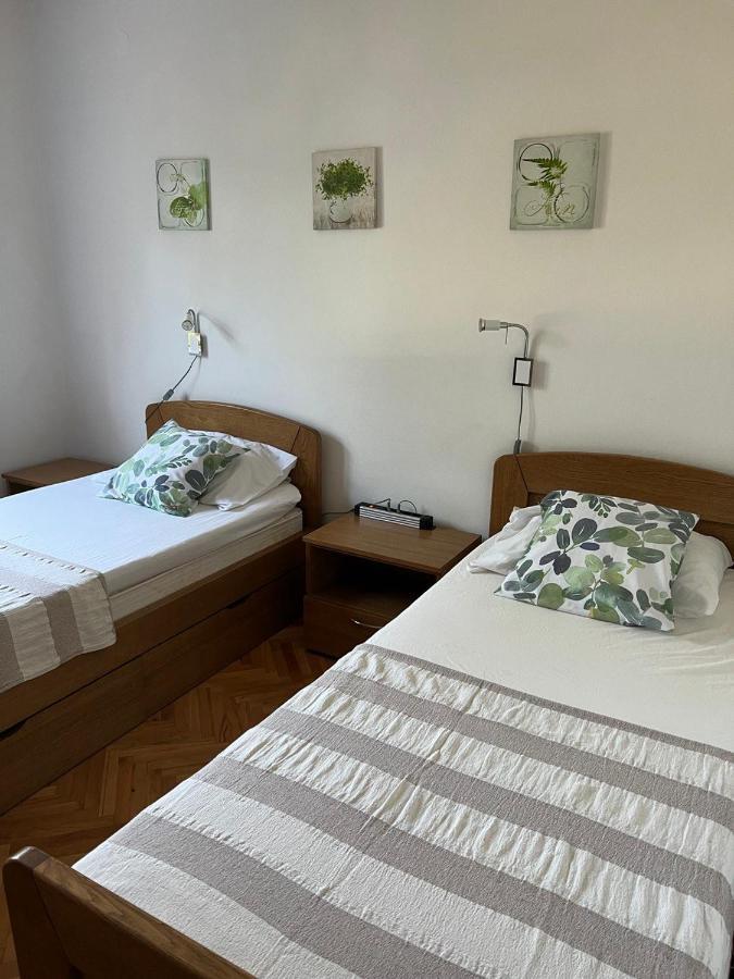 Domus Maria With Swimming Pool And Free Parking Villa Banjole Buitenkant foto