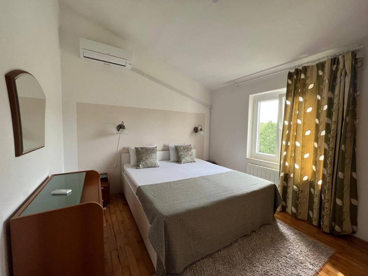 Domus Maria With Swimming Pool And Free Parking Villa Banjole Buitenkant foto